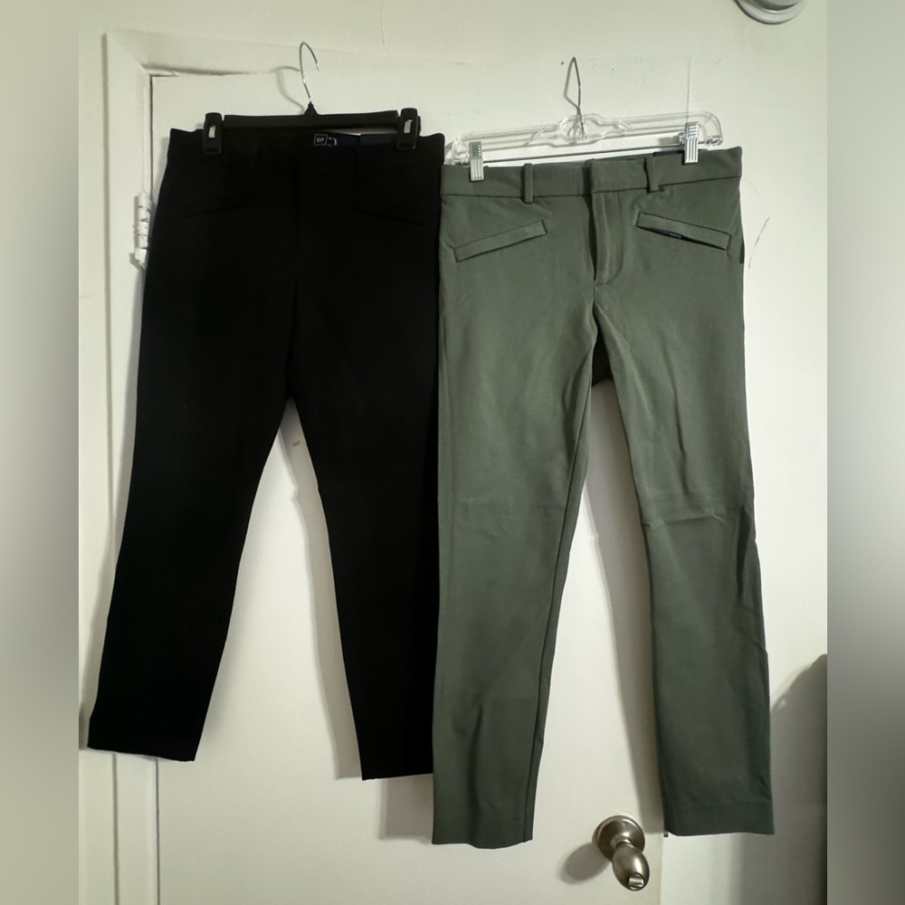Pair black / green of gap skinny ankle dress pants / size regular 6